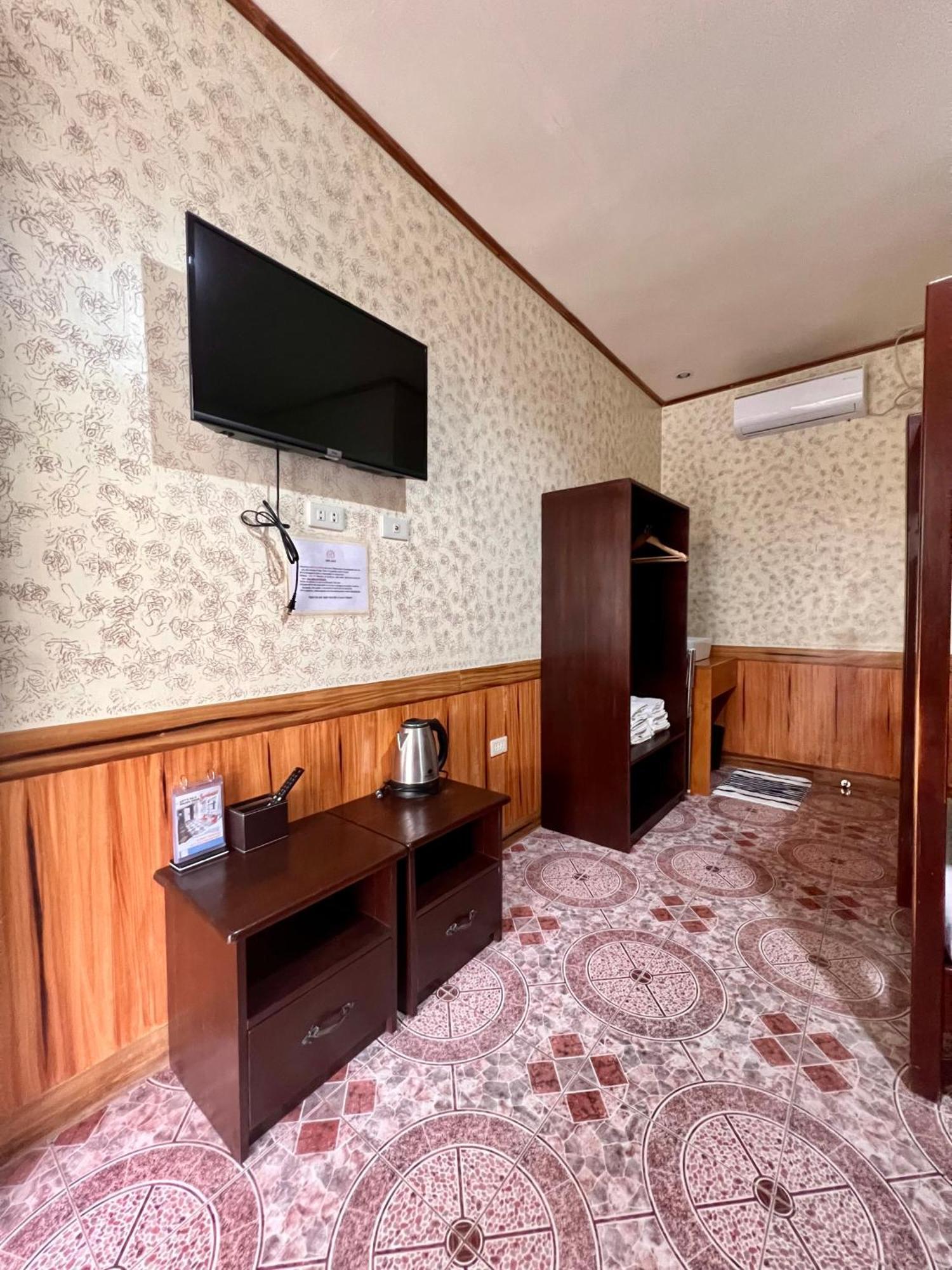 Sunny Terrace Hotel Baler Ngoại thất bức ảnh