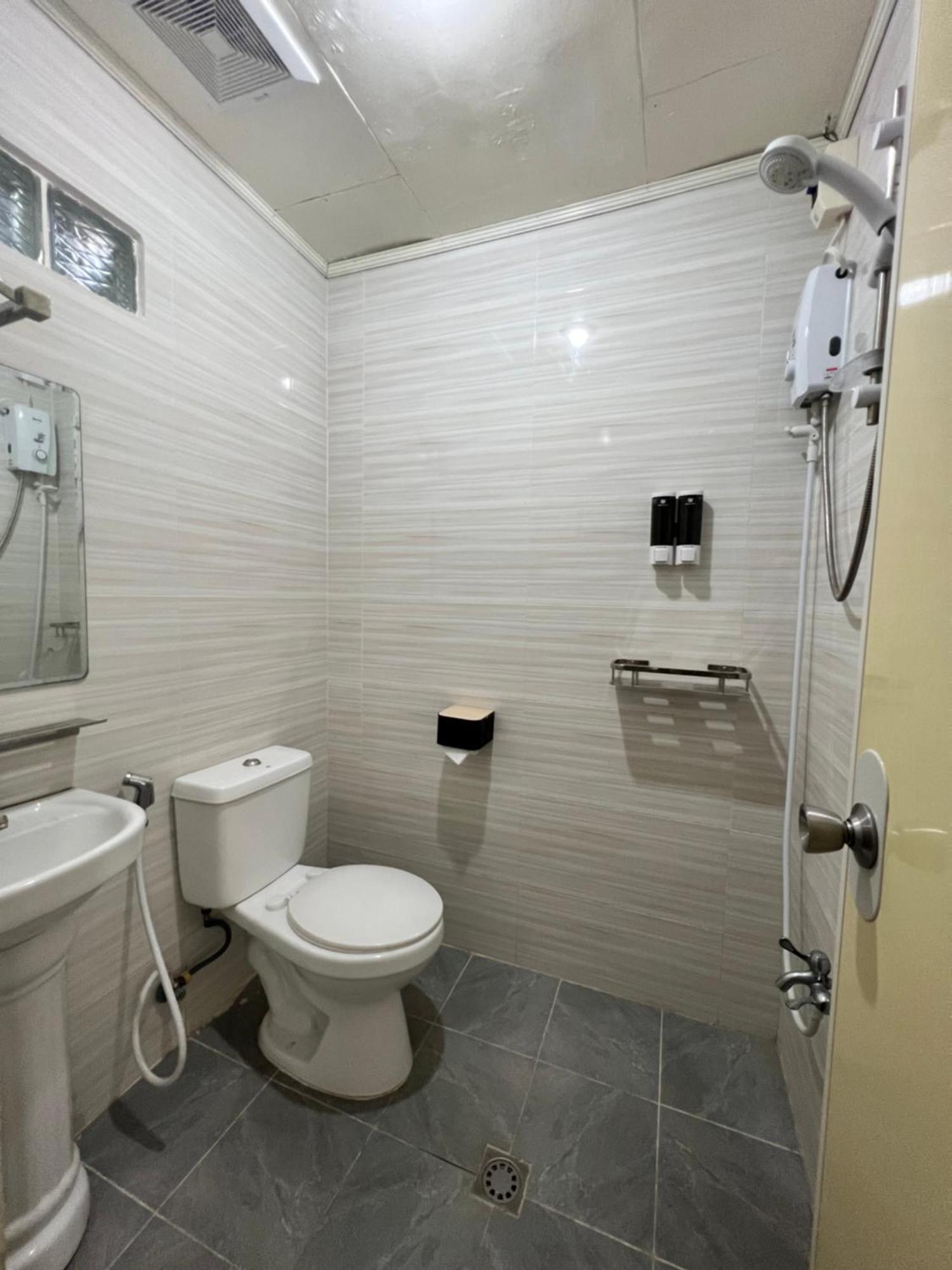 Sunny Terrace Hotel Baler Ngoại thất bức ảnh