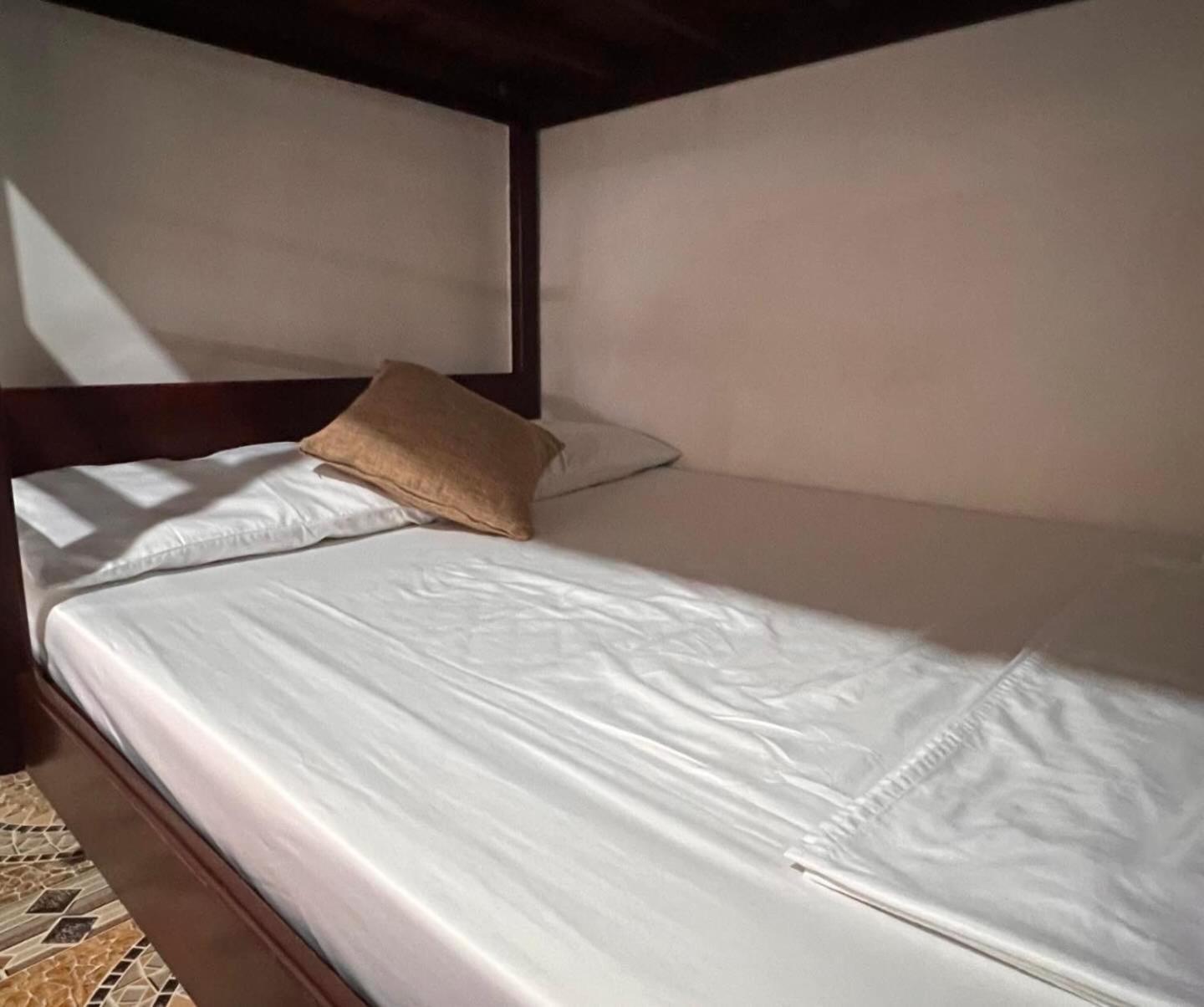 Sunny Terrace Hotel Baler Ngoại thất bức ảnh