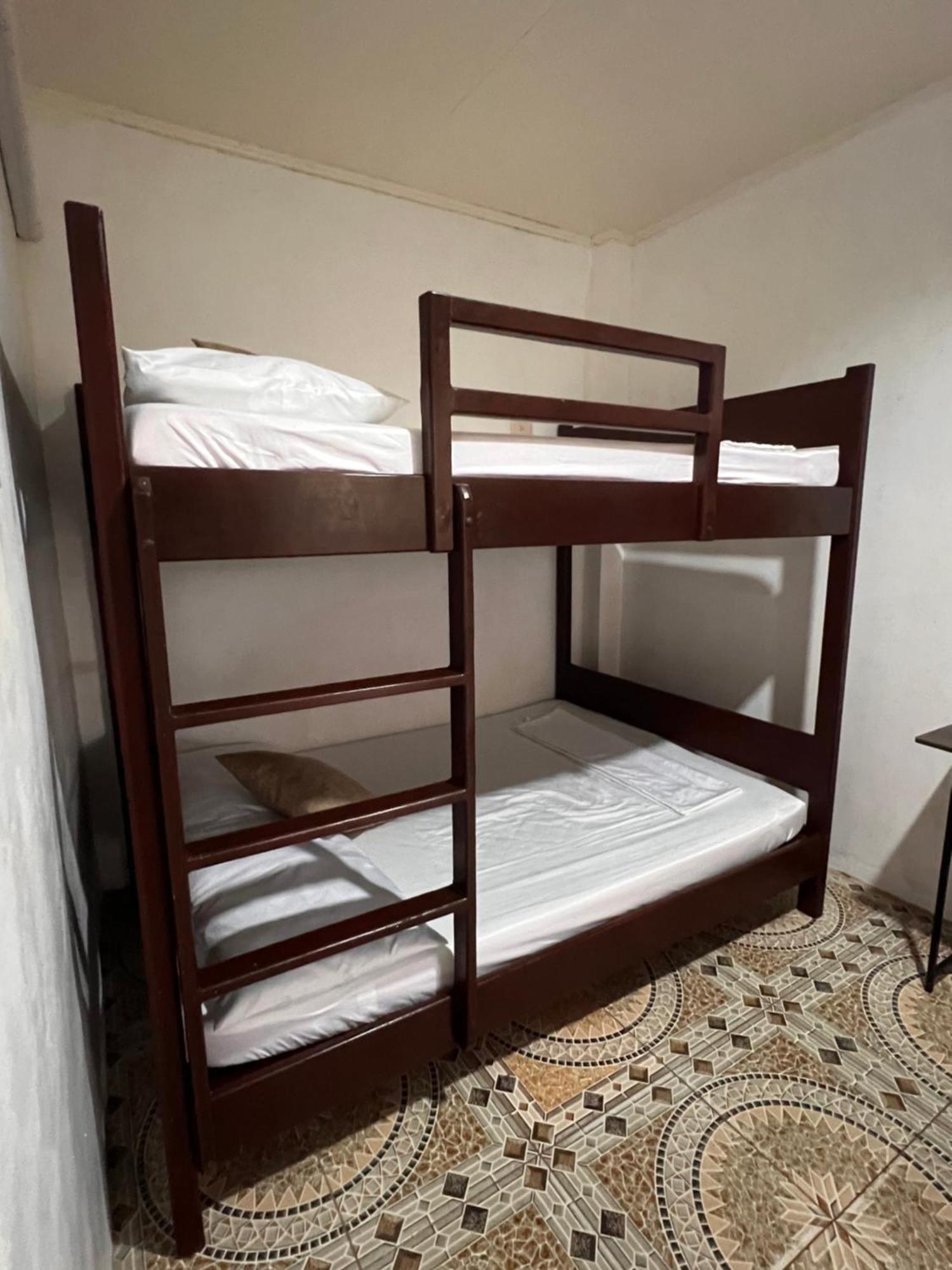 Sunny Terrace Hotel Baler Ngoại thất bức ảnh